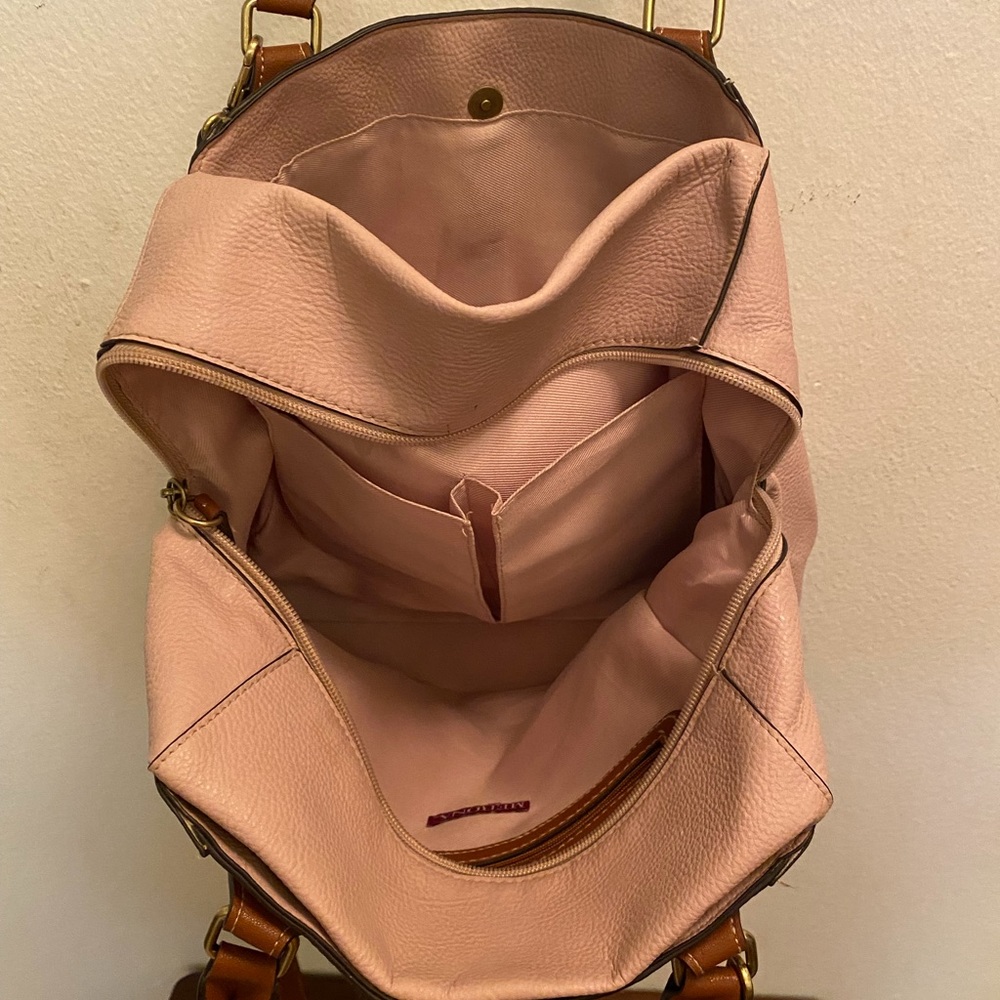 Purse - Picture 4 of 5
